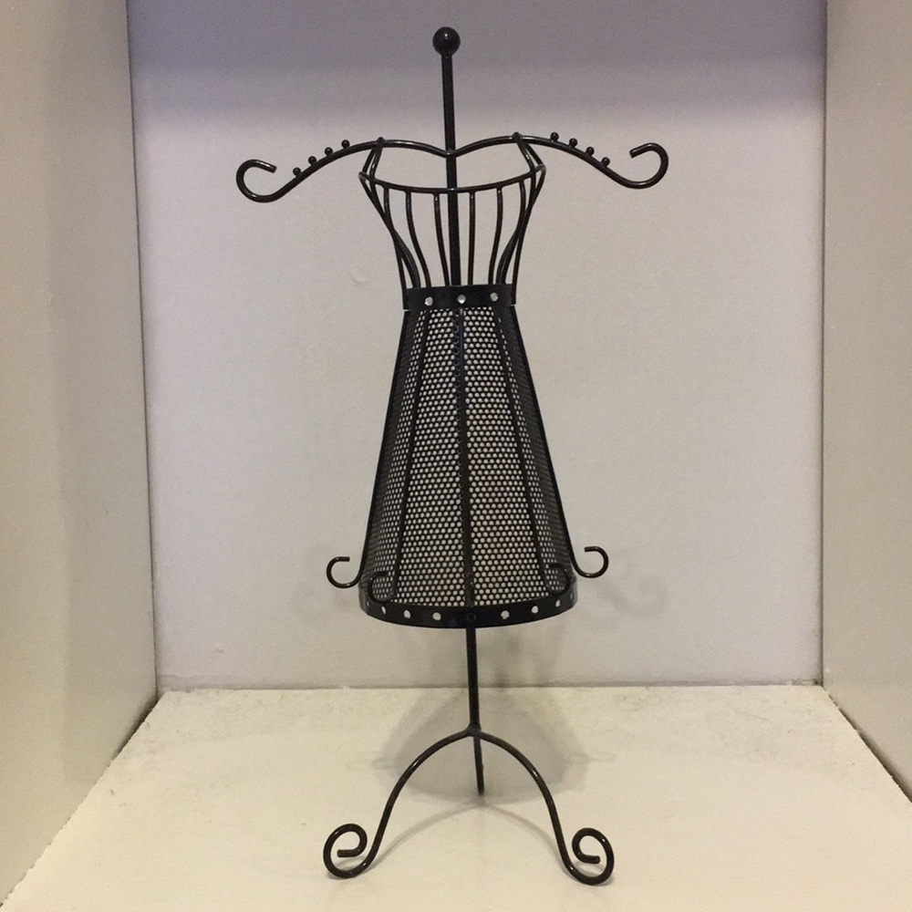 Jewelry stand